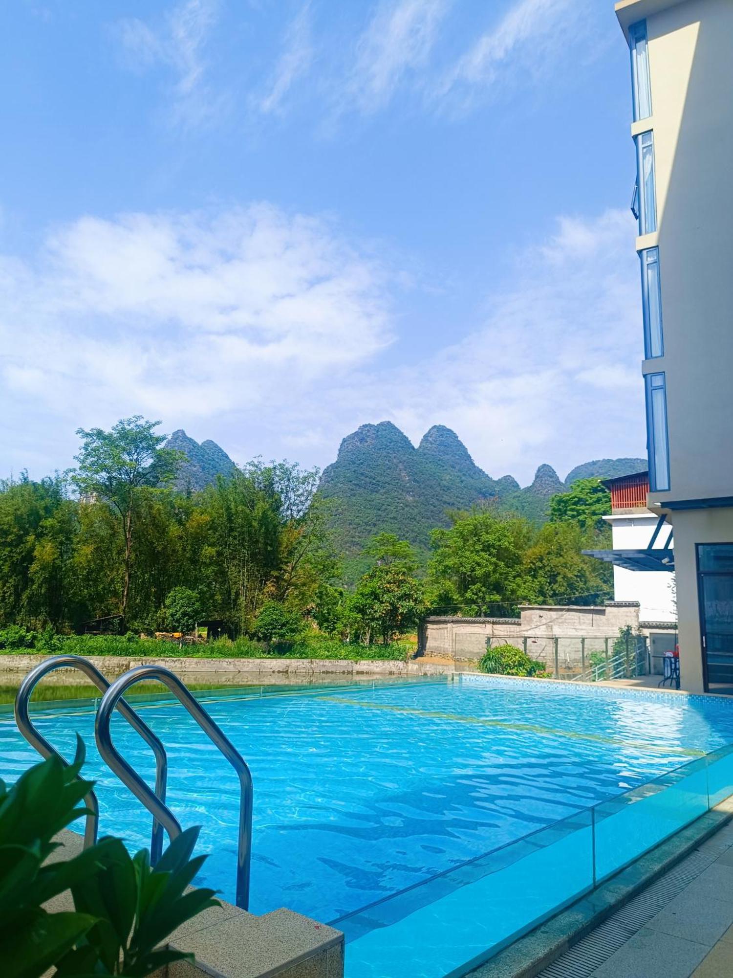 Yangshuo Fortune Lake Inn- One Way Free Pick Up From Airport Or Ts Over 3 Nights Exteriér fotografie